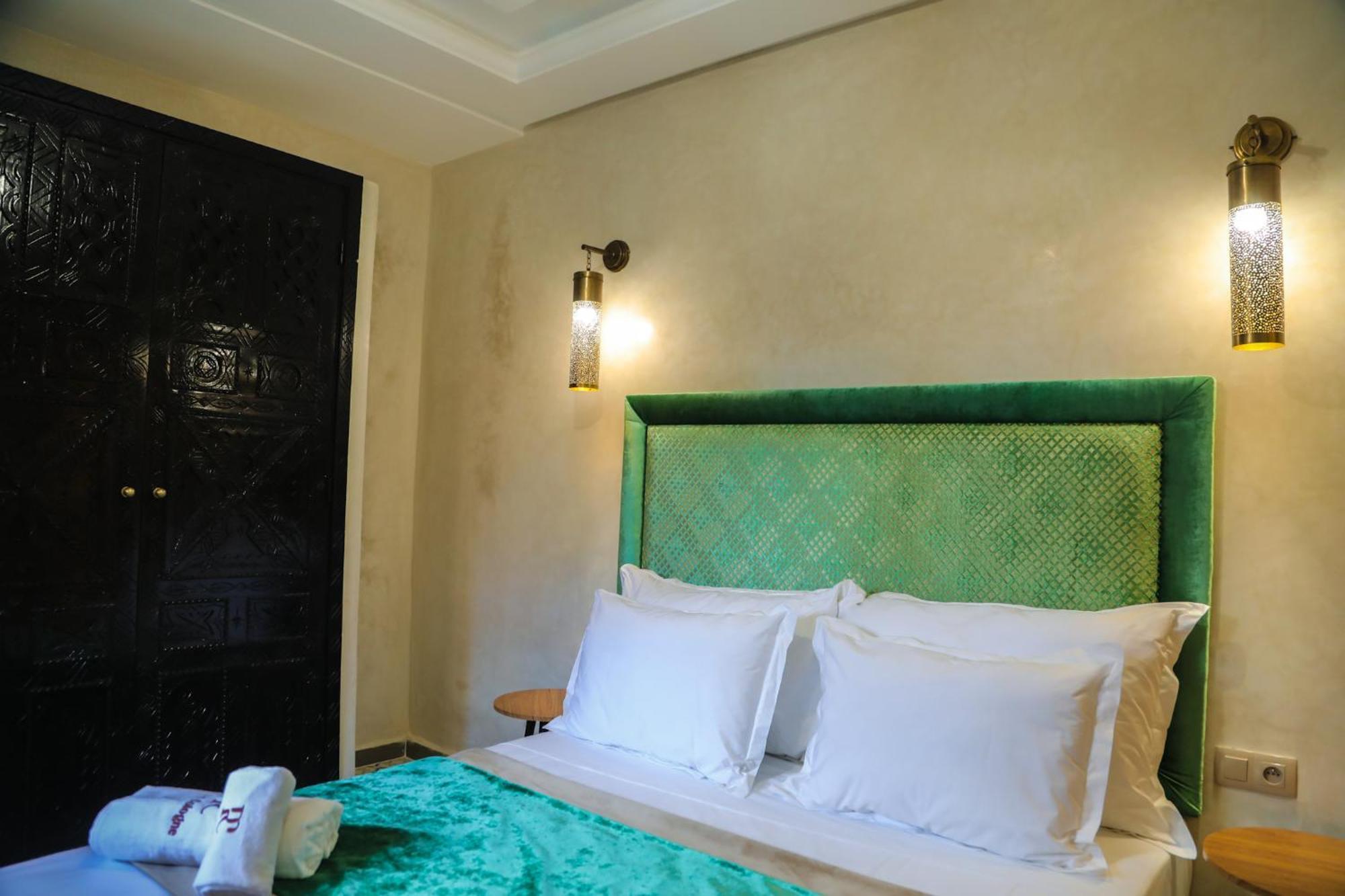 Riad Cologne مراكش الغرفة الصورة